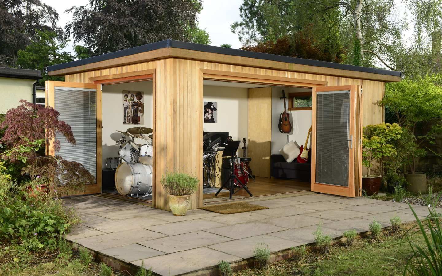 How much does a garden room cost
