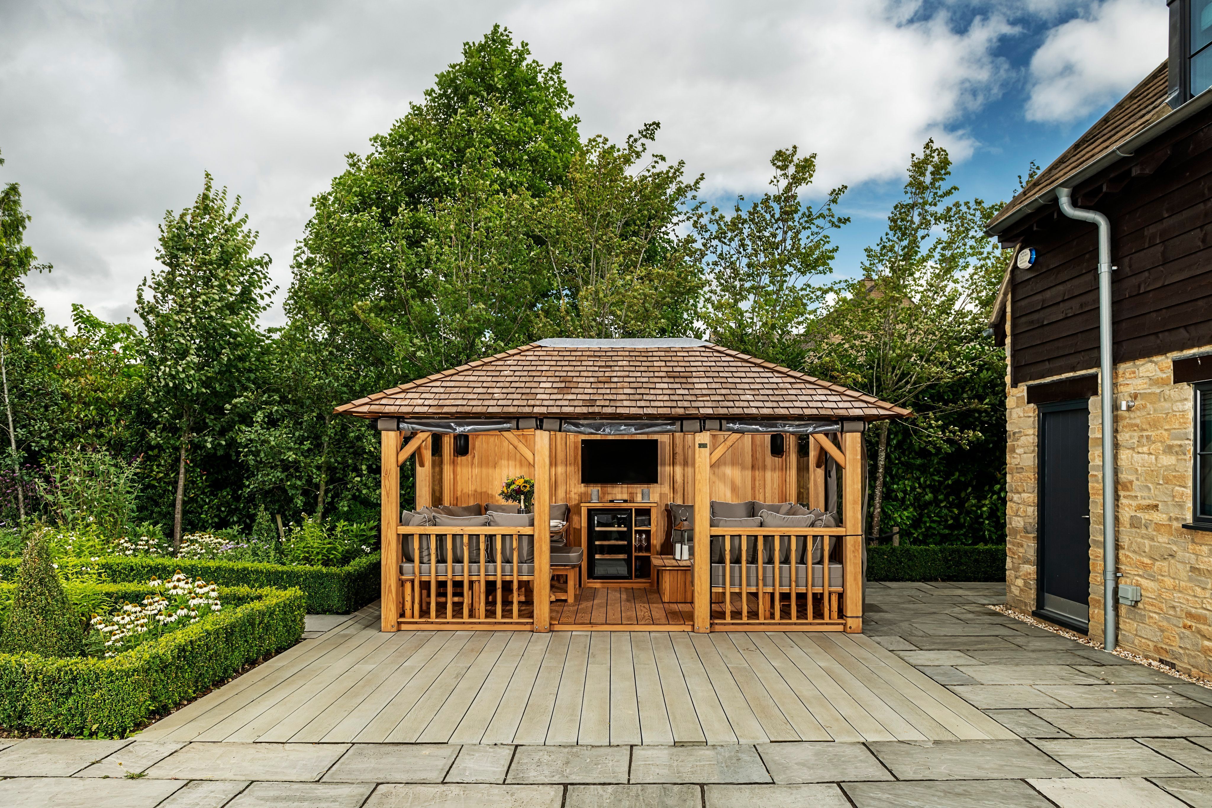 Crown Eden in a garden setting