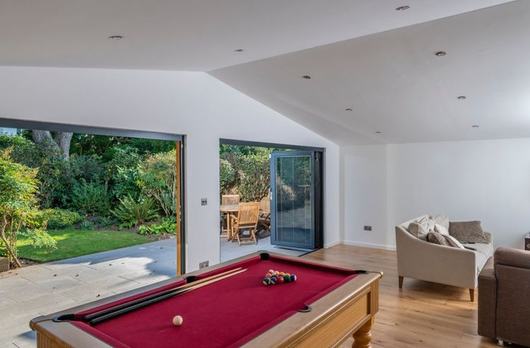 Bespoke gallery