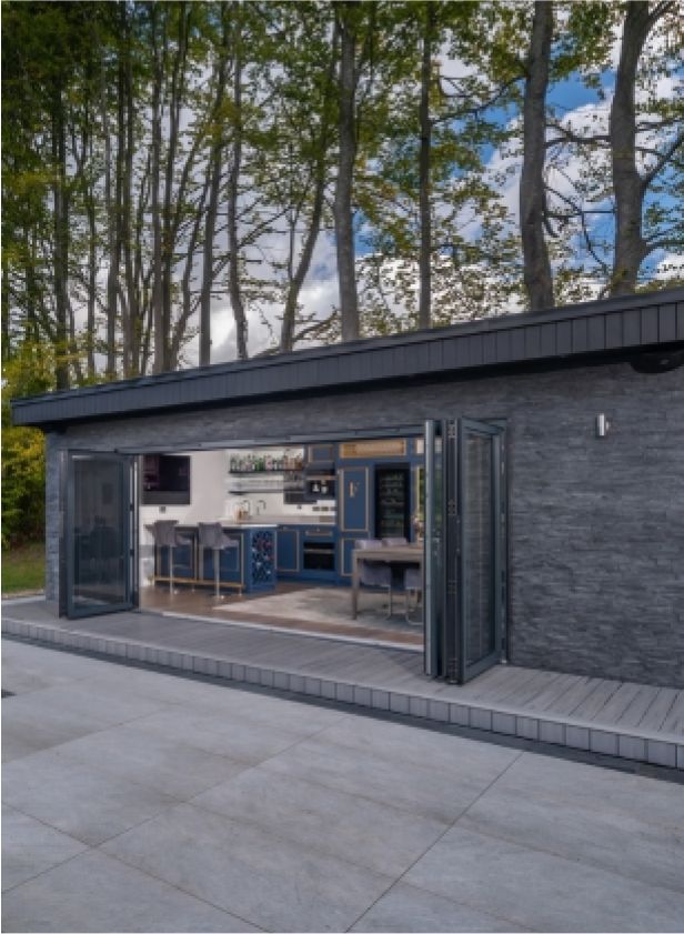 Crown Clarence Garden Room garden rooms